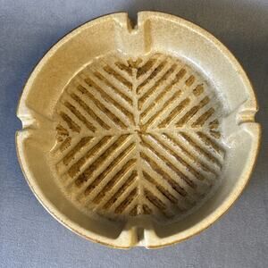 VintagePottery Craft #400 Ceramic Ashtray Handcrafted USA Rustic Glazed‎ Design